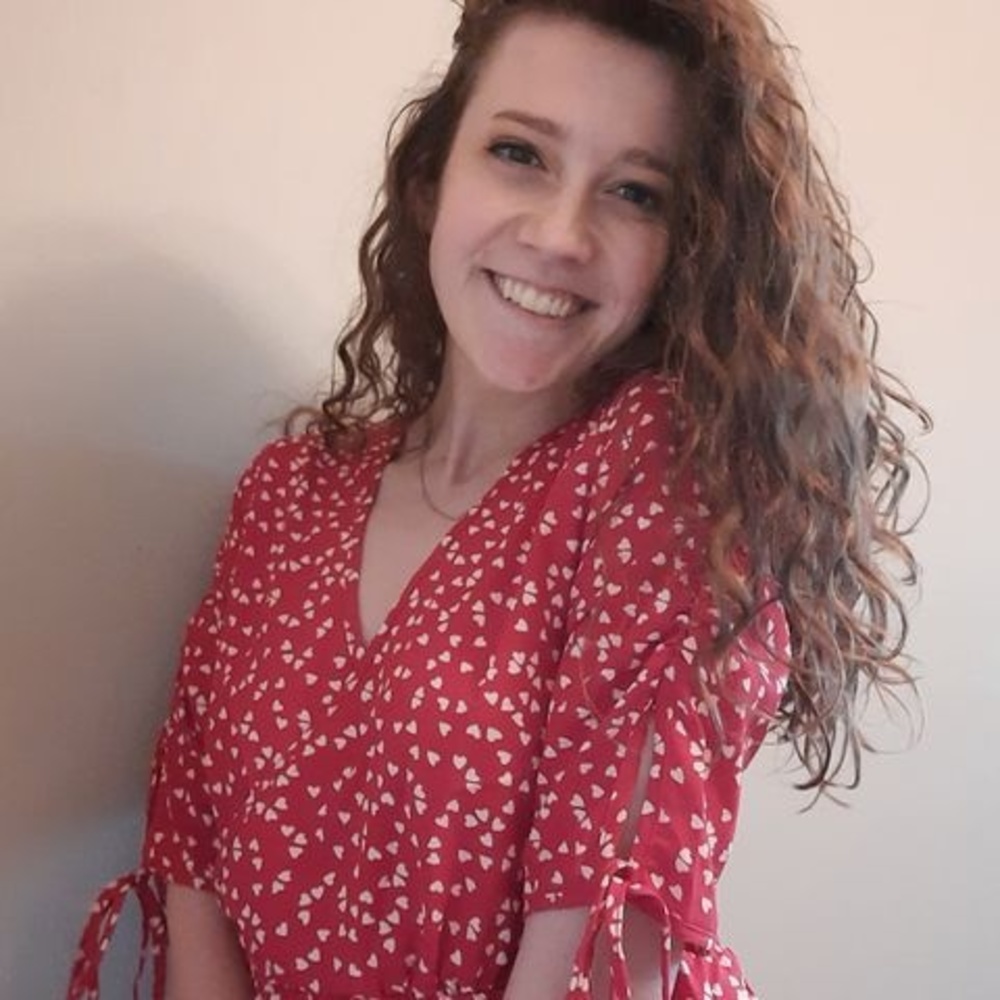 Meet your Posher, Hannah